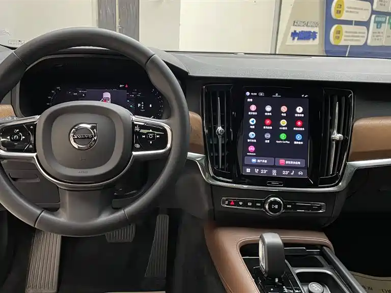 Volvo S90 2023 B5 Inscription
