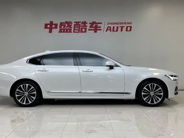 Volvo S90 2023 B5 Inscription