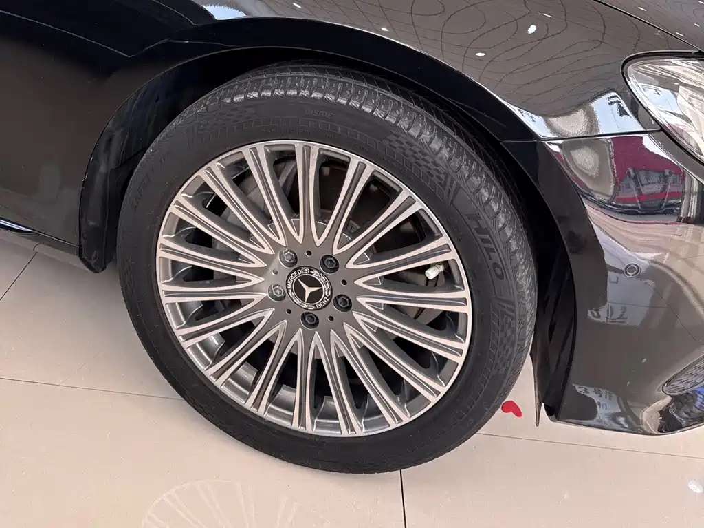 Mercedes-Benz E-Class 2019 Facelift E 300 L Luxury