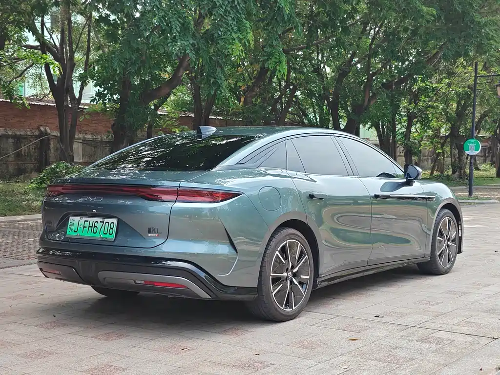 Han L 2025 DM-i 200km LiDAR Premium Edition