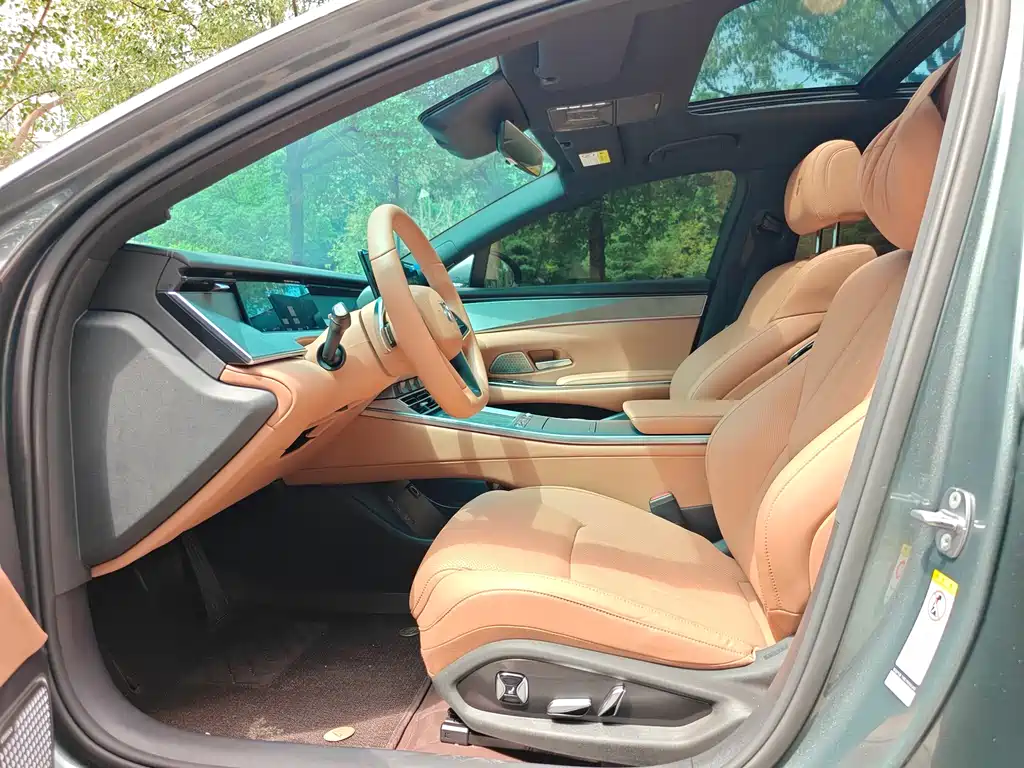 Han L 2025 DM-i 200km LiDAR Premium Edition