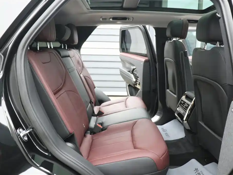 Range Rover Sport 2024 400PS Dynamic SE