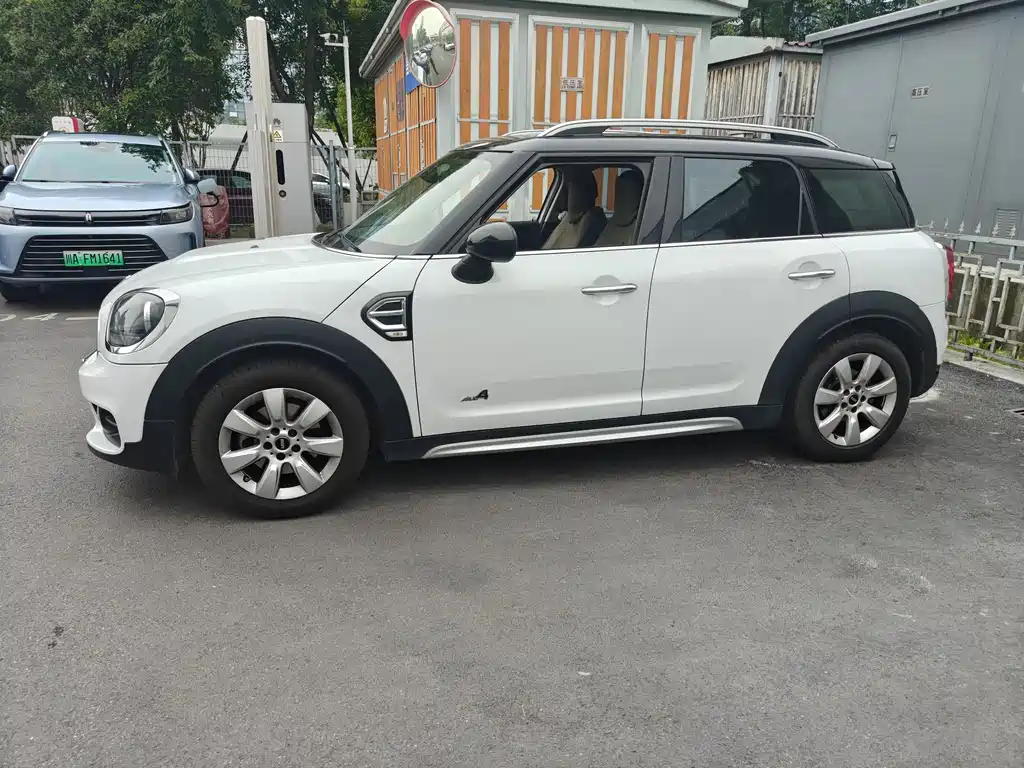 MINI Countryman 2018 1.5T COOPER ALL4 Classic
