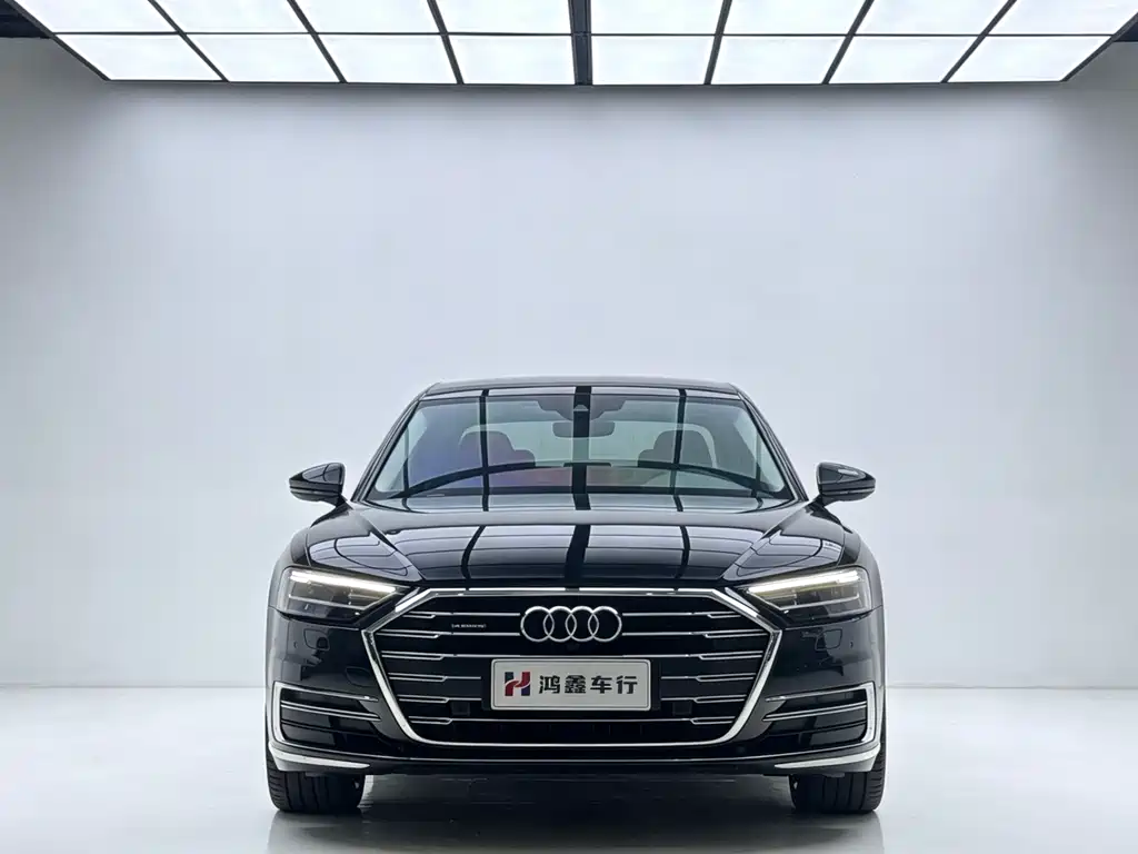 Audi A8L 2021 50 TFSI quattro Comfort Trim