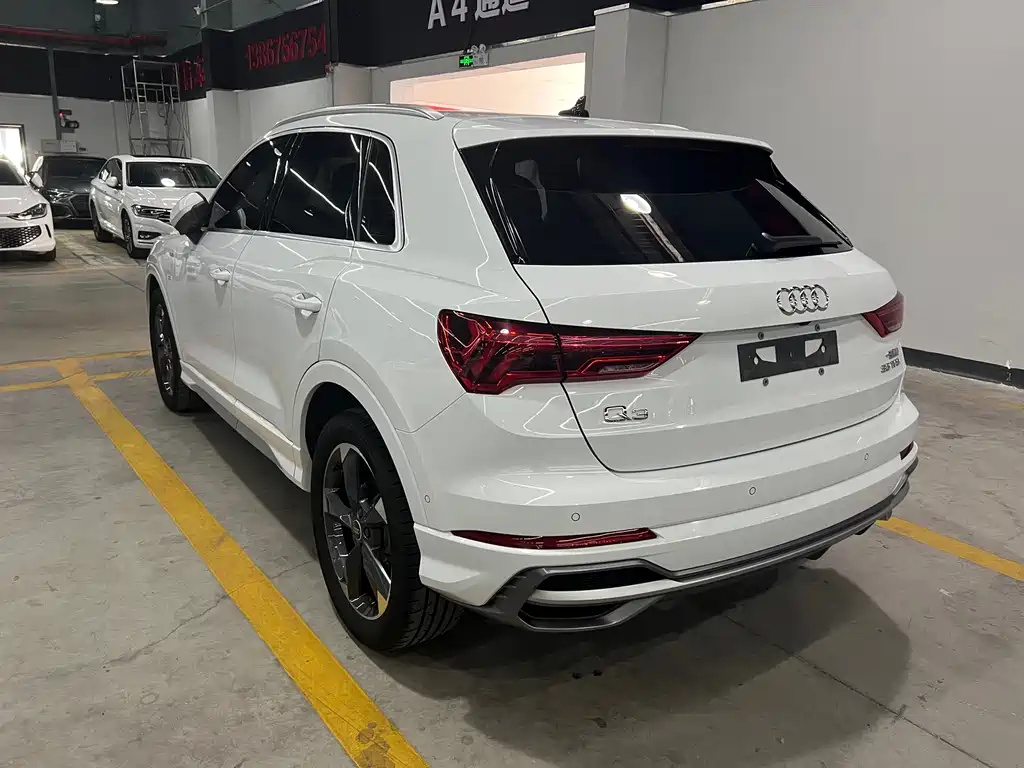 Audi Q3 2022 35 TFSI Fashion Dynamic