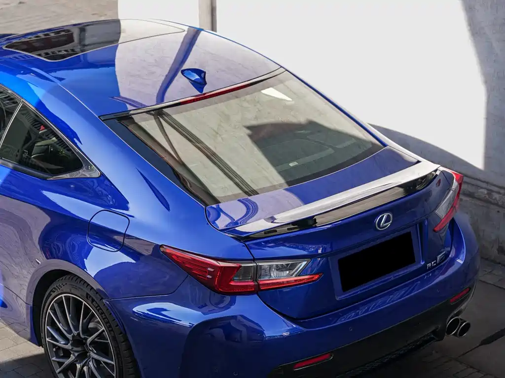 Lexus RC F 2015 F 5.0L Peak Edition