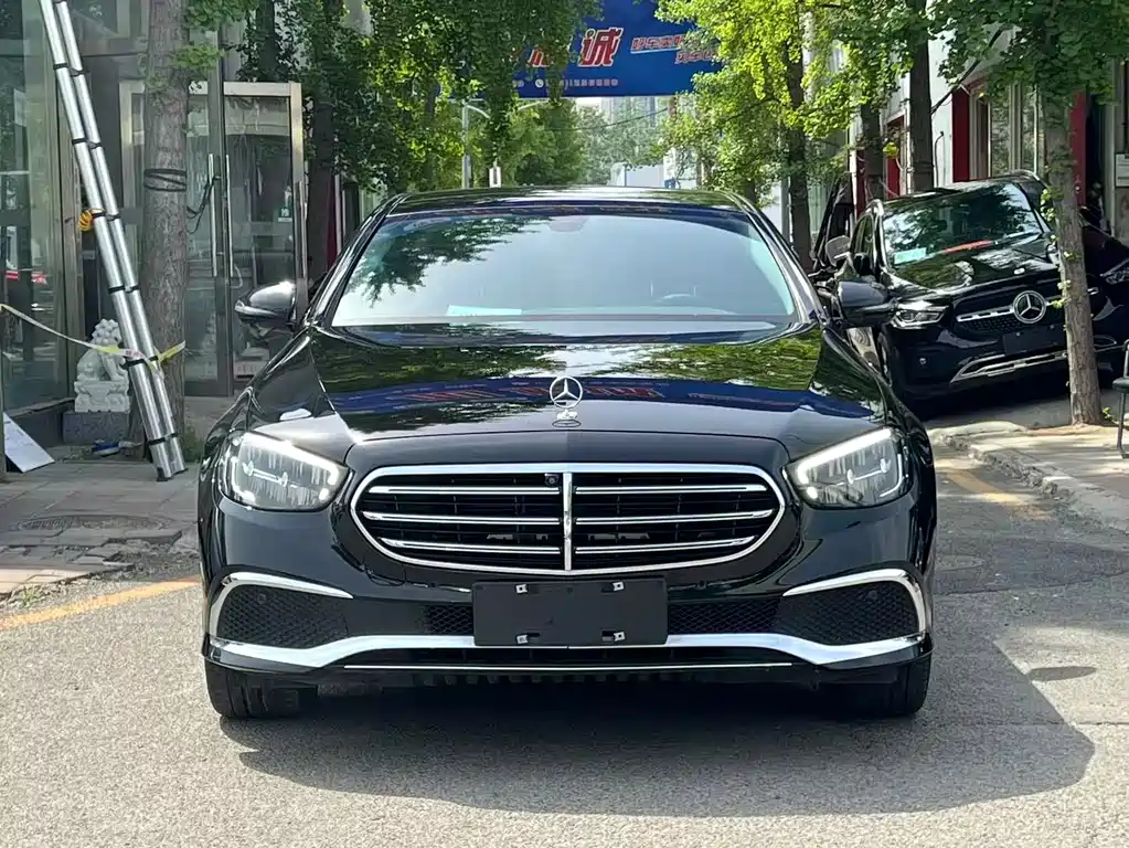 Mercedes-Benz E-Class E 300 L Luxury
