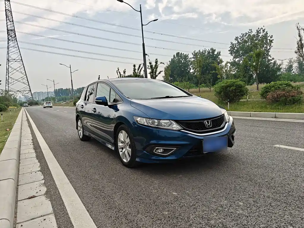 Honda Jade
