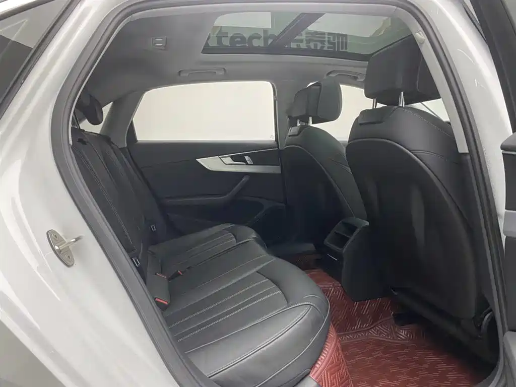 Audi A4L 2024 40 TFSI Fashion Dynamic