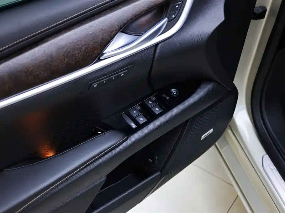 Cadillac XTS 2018 28T Luxury Edition