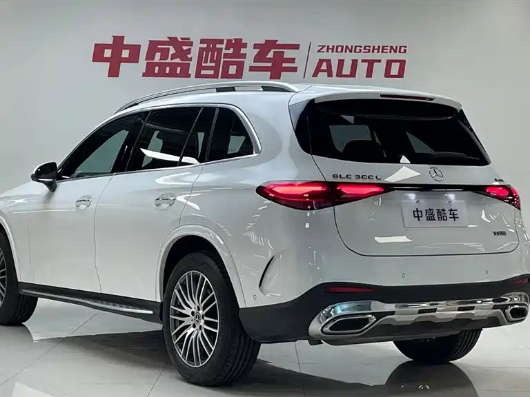 Mercedes-Benz GLC 300 L 4MATIC Dynamic Edition 5-Seater (2023 Facelift)