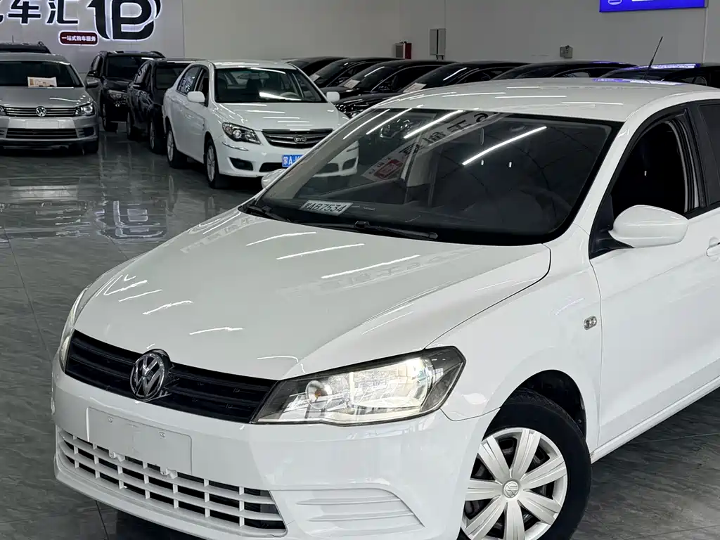 Jetta 2015 Zhihui Edition 1.4L Manual Fashion Type