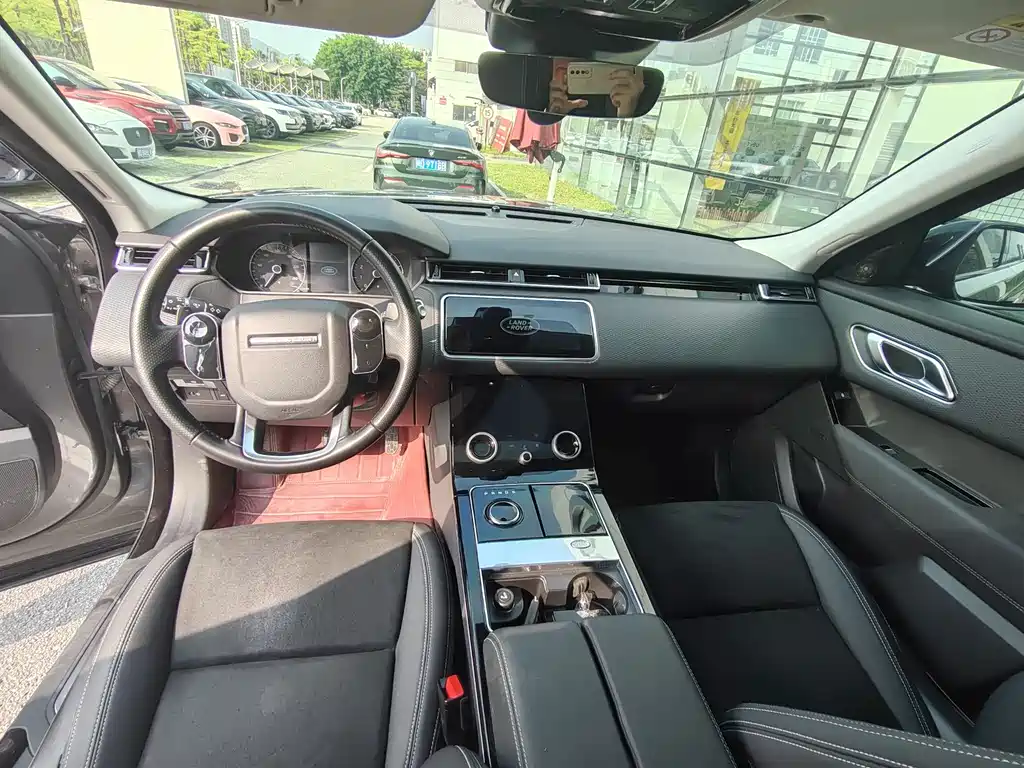 Range Rover Velar 2019 250PS