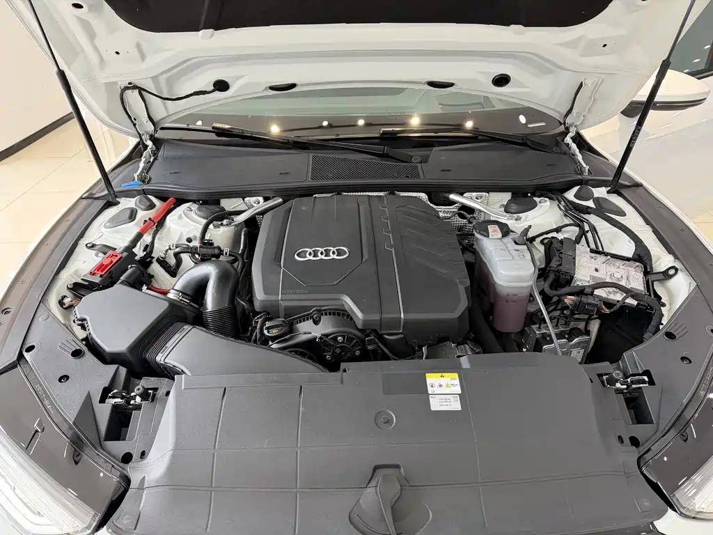 Audi A7 2023 45 TFSI Premium Selection