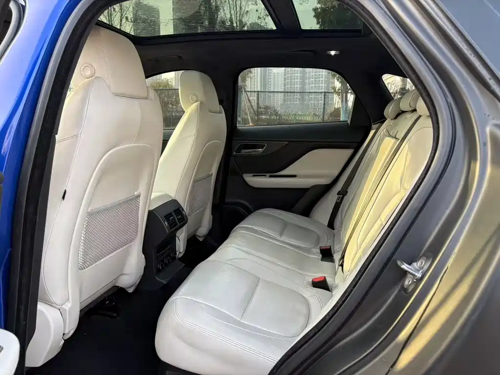 Jaguar F-PACE 2016 3.0 SC AWD S High Performance Edition