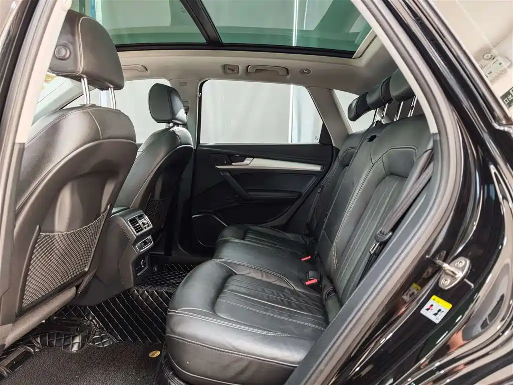 Audi Q5L 2020 40 TFSI Fashion Edition