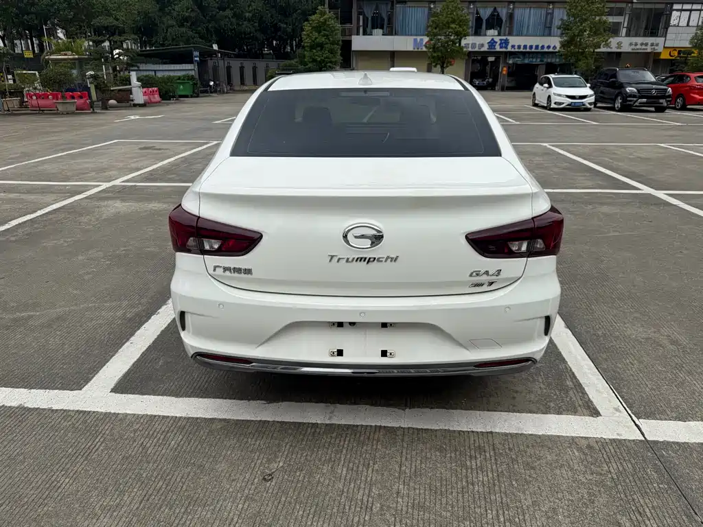 Trumpchi GA4 2018 200T Automatic Exclusive Edition