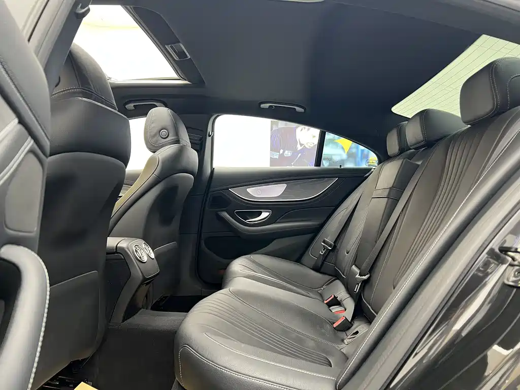 Mercedes-Benz CLS 300 Luxury Edition 2021