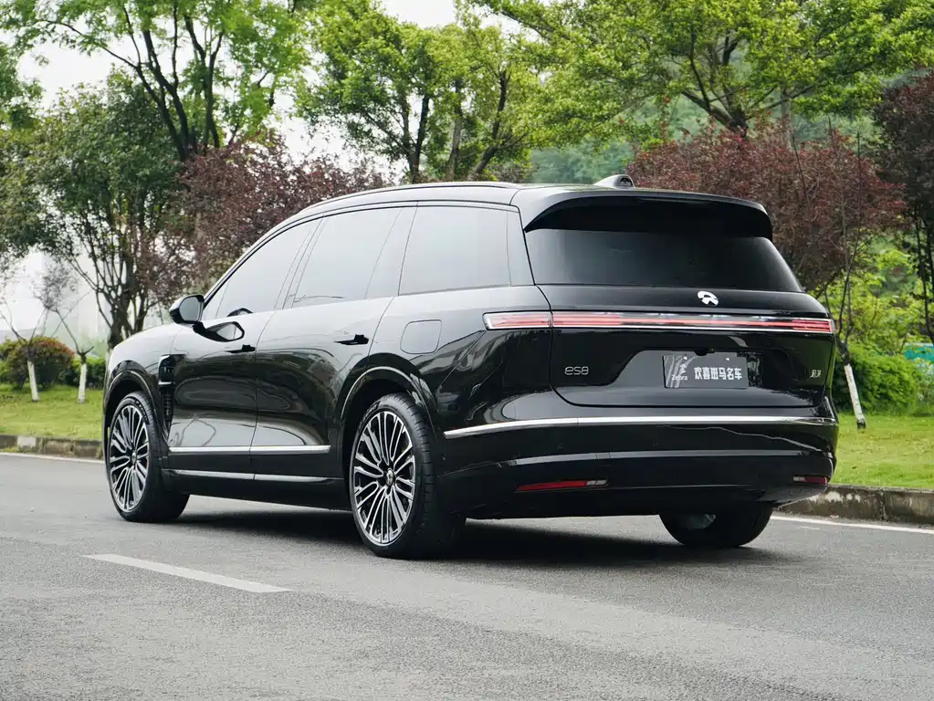 NIO ES8 2026 Six-Seater Executive Signature Edition