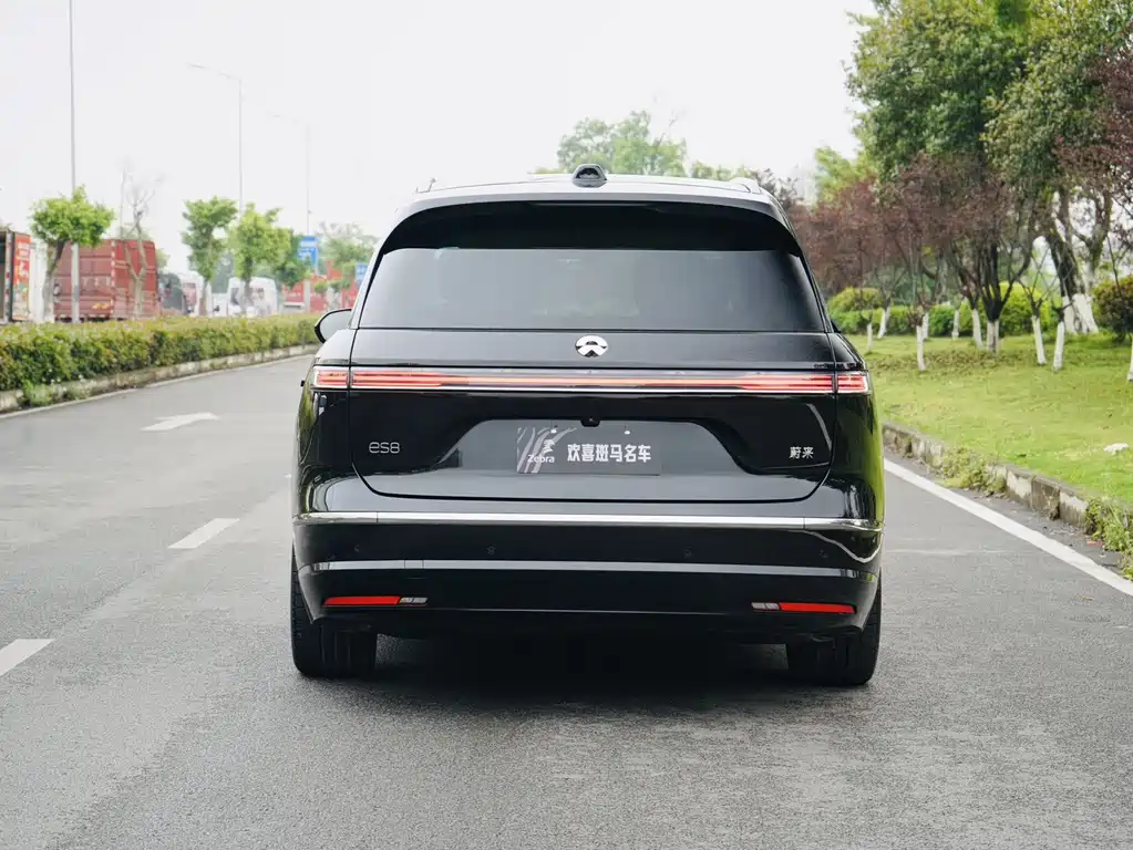 NIO ES8 2026 Six-Seater Executive Signature Edition