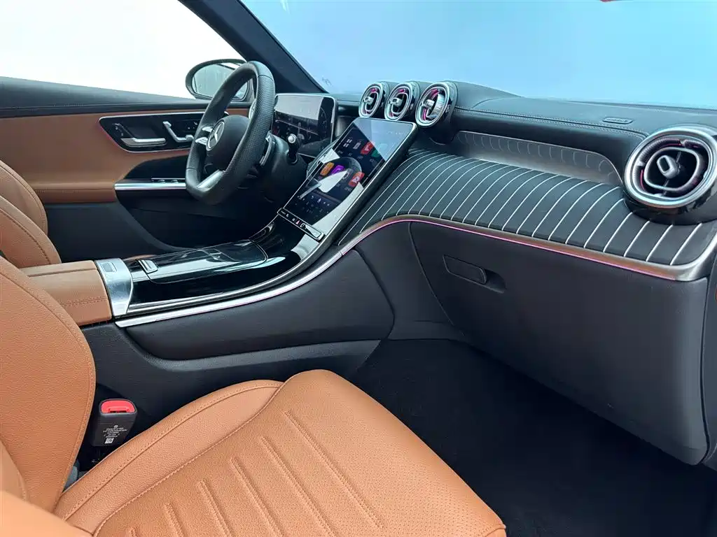 Mercedes-Benz GLC 2024 GLC 300 L 4MATIC Dynamic 7-Seater