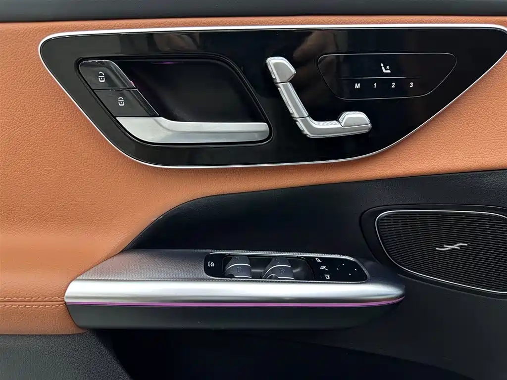 Mercedes-Benz GLC 2024 GLC 300 L 4MATIC Dynamic 7-Seater