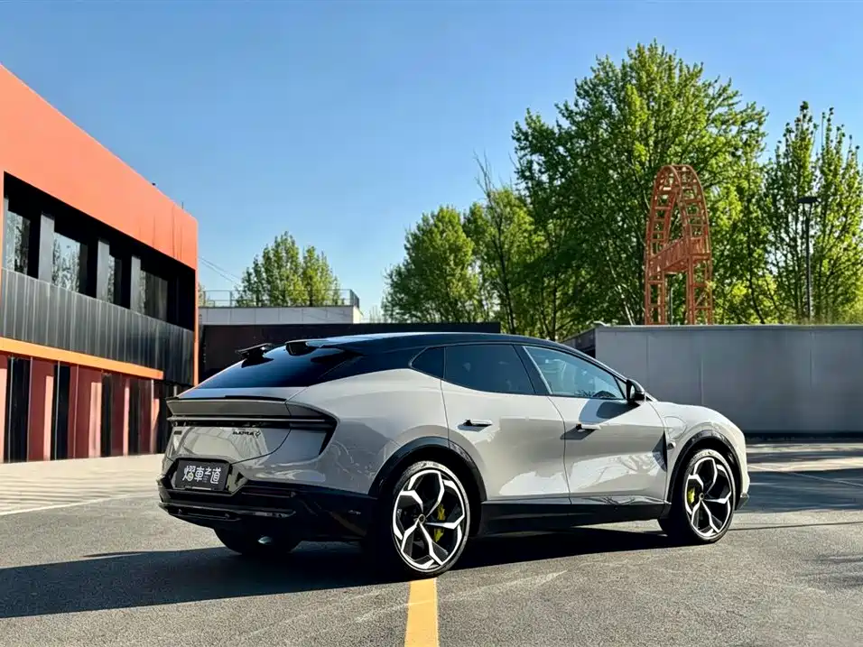 ELETRE R+ 2023
