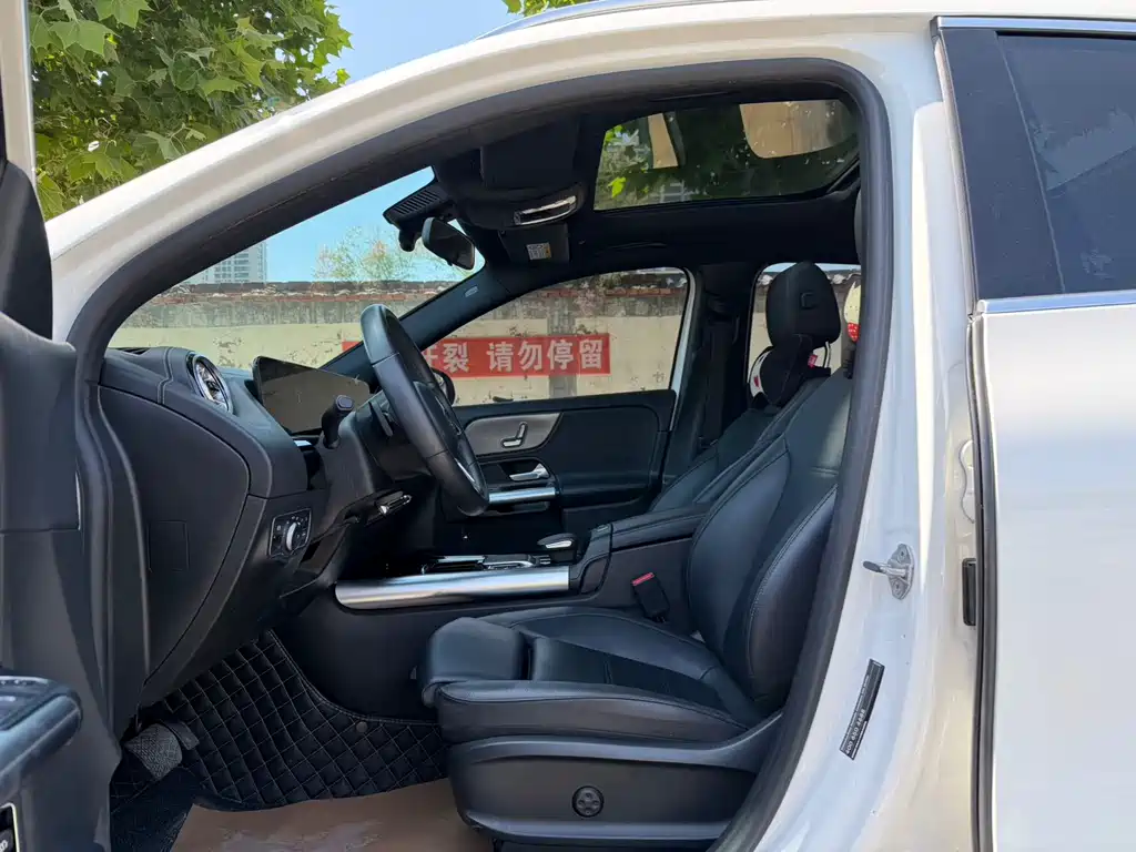 Mercedes-Benz GLA 2020 GLA 200
