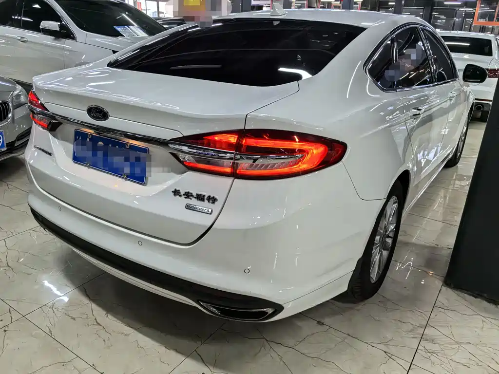 Ford Mondeo 2017 EcoBoost 180 Fashion