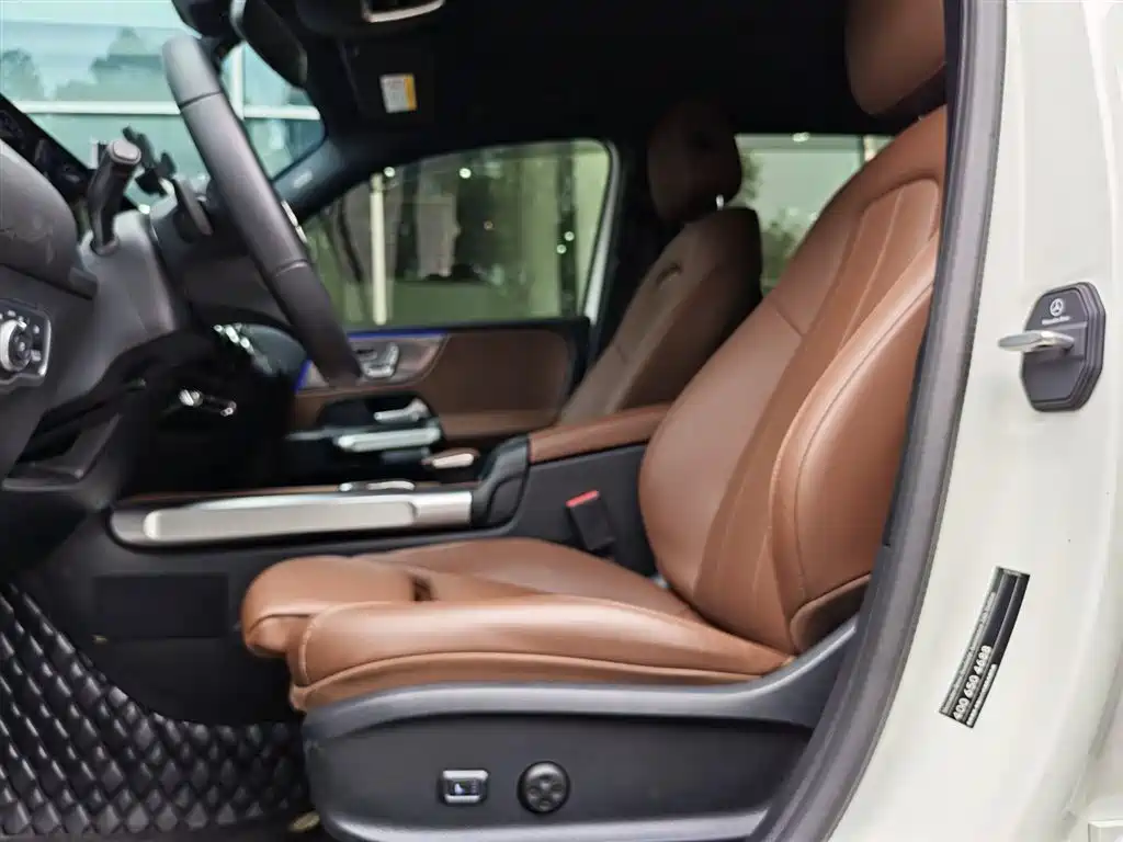 Mercedes-Benz GLB 2023 GLB 220 Fashion Edition