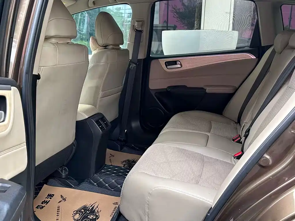 Honda Jade 2013 1.8L Automatic Comfort Edition 5-seater