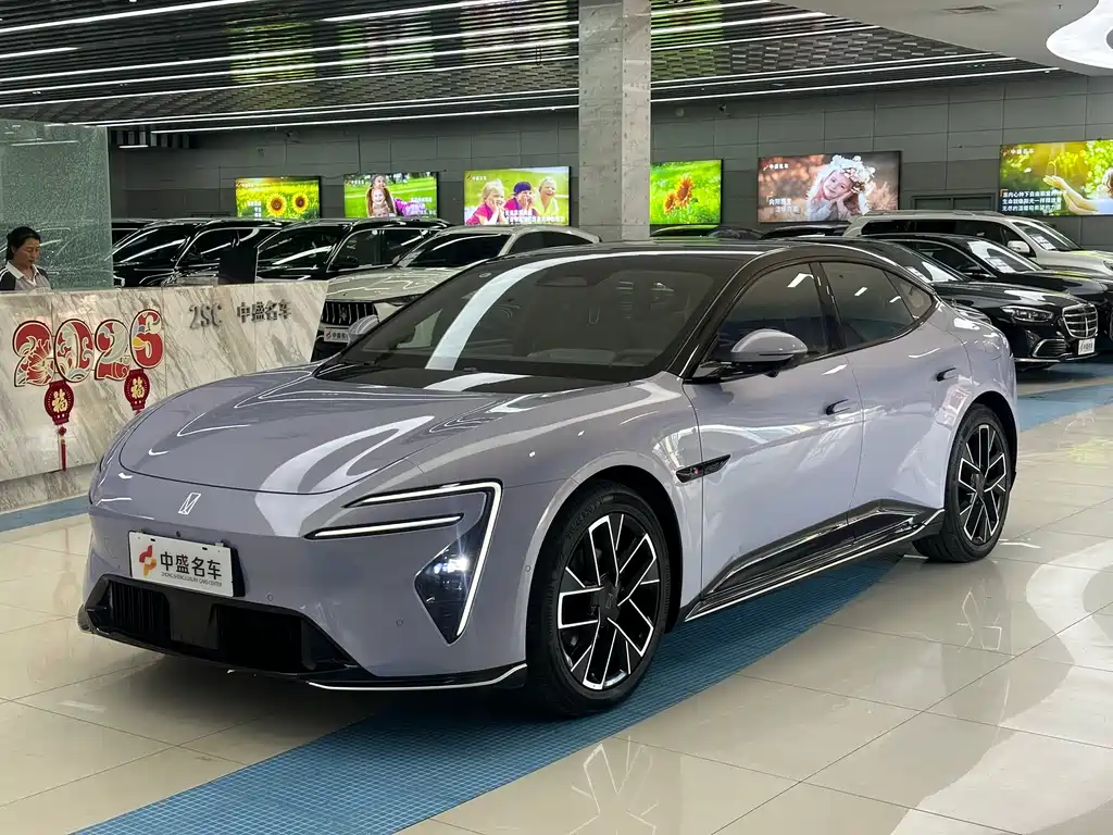 Avatr 06 2025 Pro EV Edition