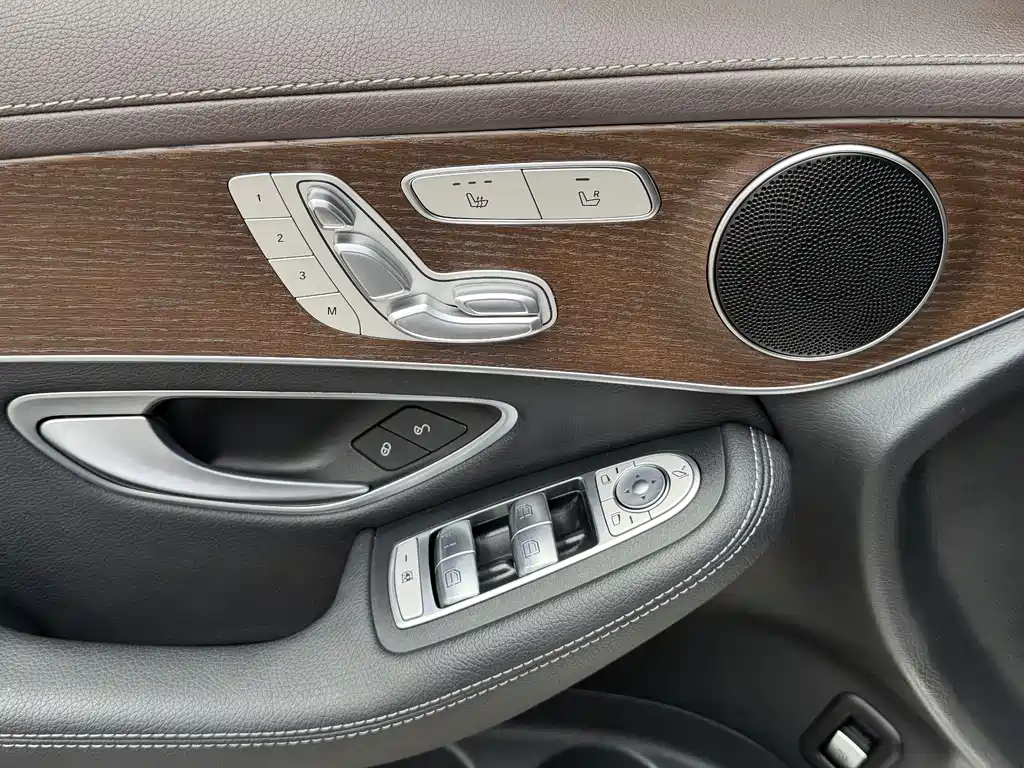 Mercedes-Benz GLC 300 L 4MATIC Dynamic Edition