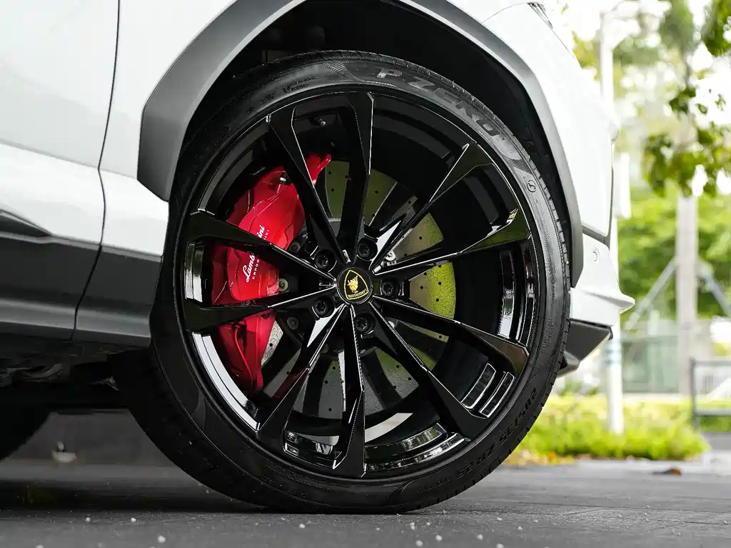 Lamborghini Urus 2023 4.0T V8 S