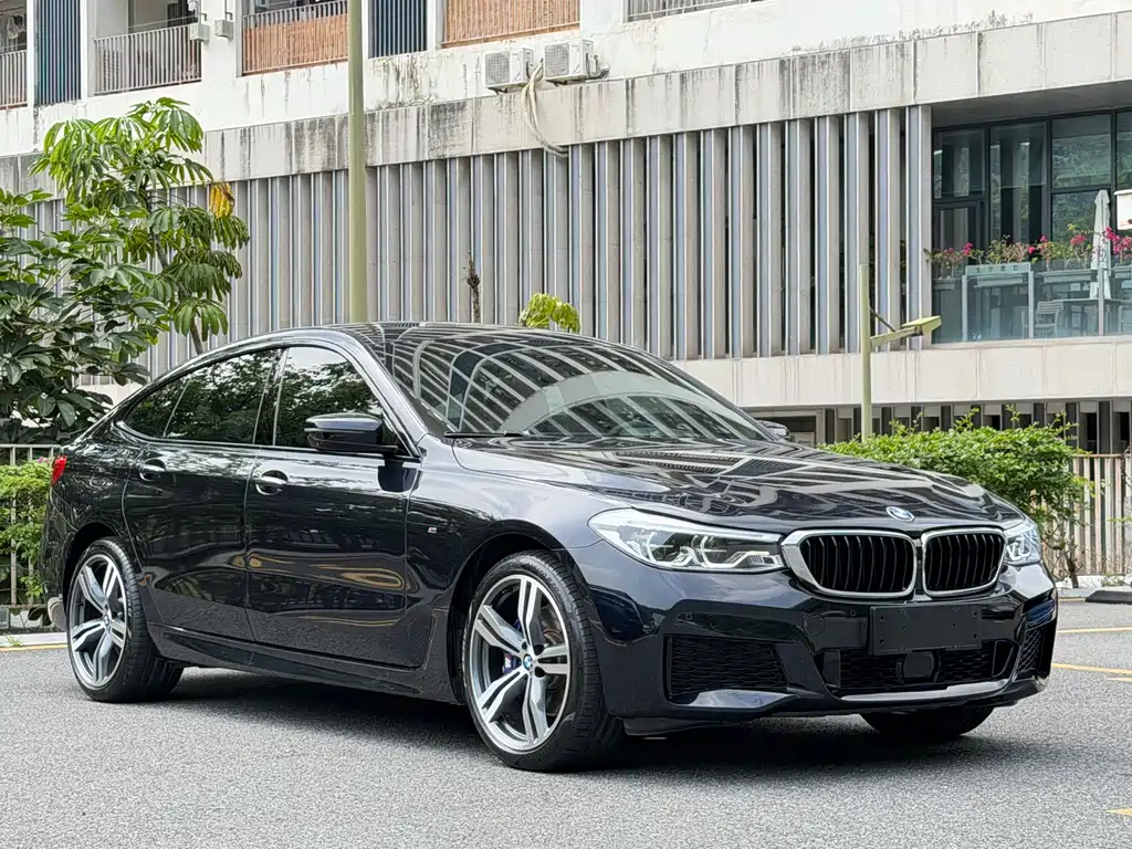BMW 6 Series GT 2018 640i xDrive M Sport Package