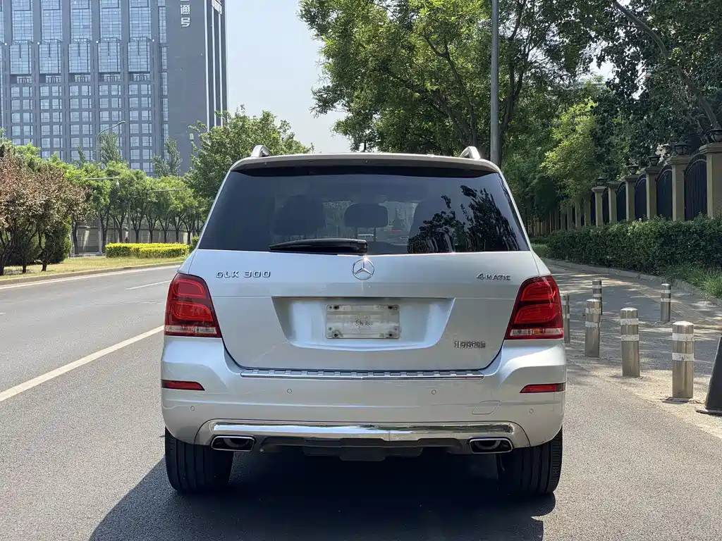 Mercedes-Benz GLK-Class 2013 GLK 300 4MATIC Dynamic Sunroof Edition