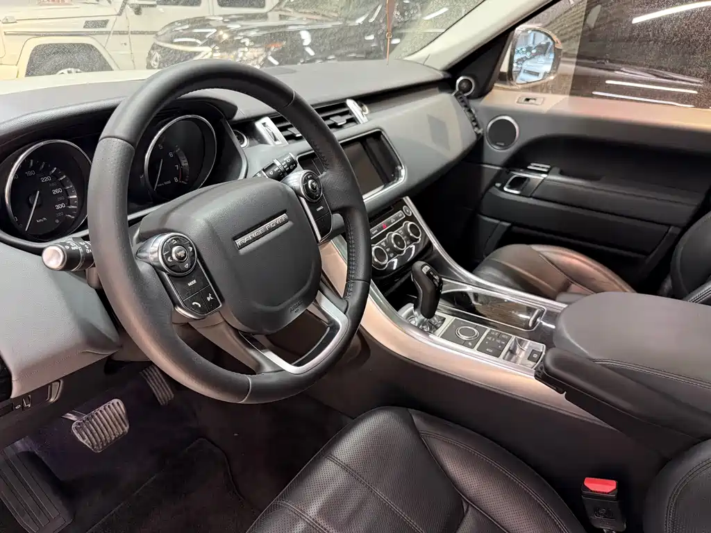 Range Rover Sport 2015 3.0 SC V6 HSE
