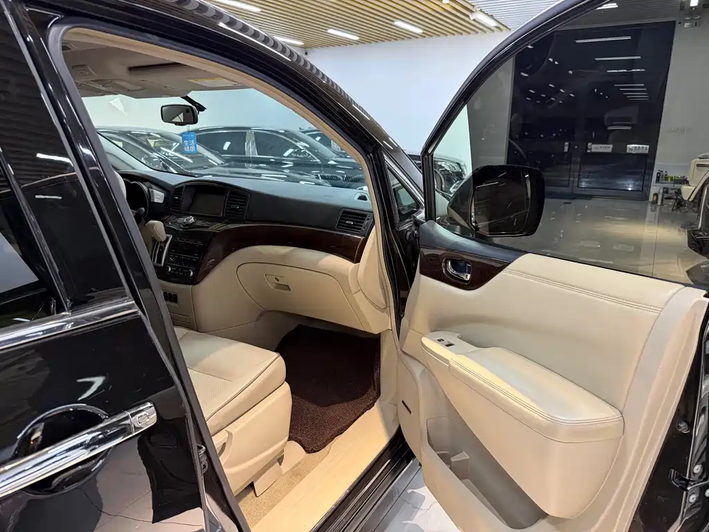 Nissan Quest 2015 3.5L SL