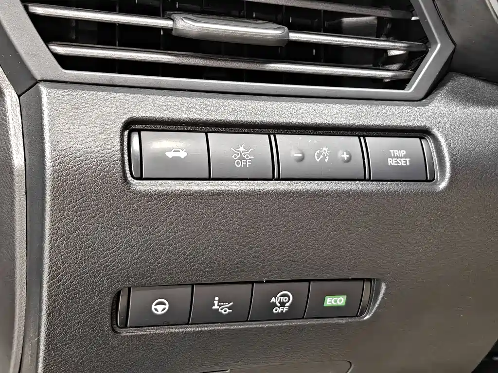 Nissan Altima 2020 2.0T XL Upper AD1 Intelligent Navigation Edition
