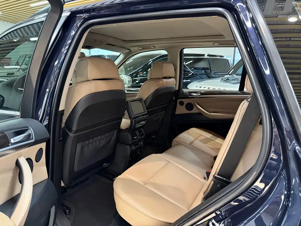 BMW X5 (Import) 2008 xDrive48i Luxury