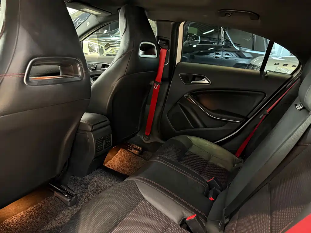 Mercedes-Benz A-Class (Import) 2016 A 260 Sport