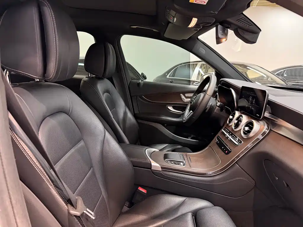 Mercedes-Benz GLC 2021 GLC 260 L 4MATIC Luxury