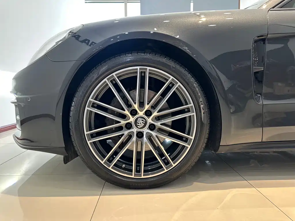 2021 Porsche Panamera 2.9T