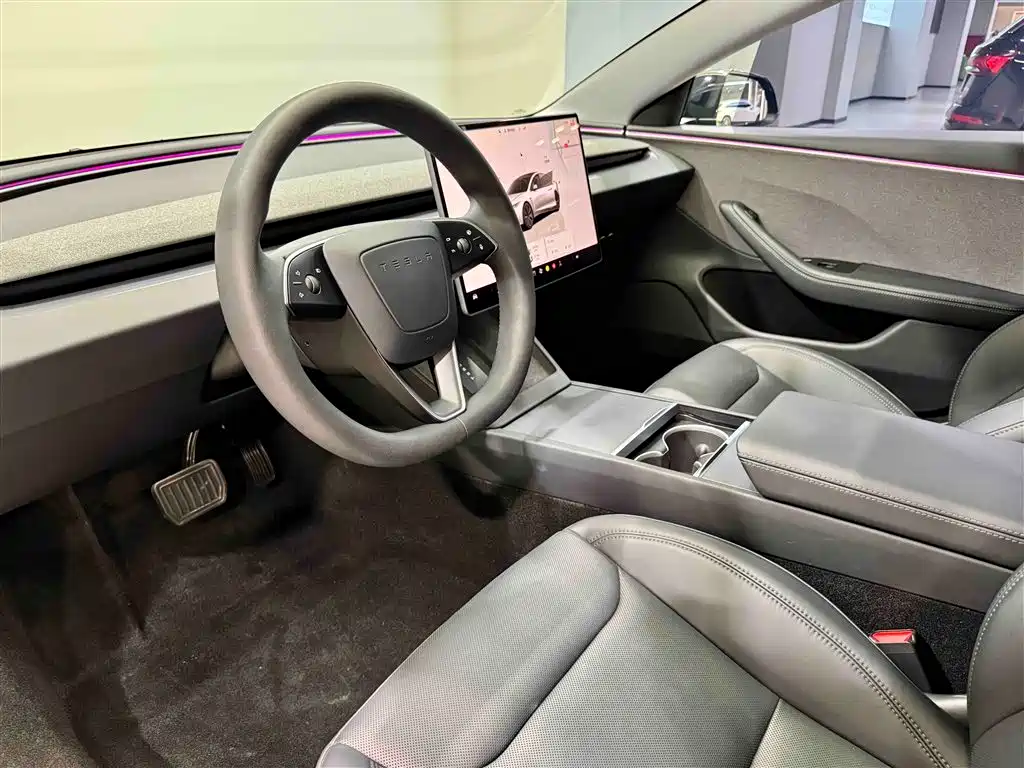 Tesla Model 3 2023 RWD