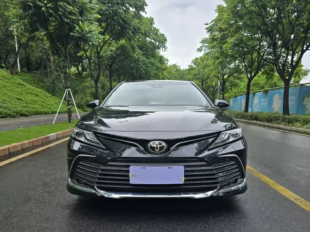 Camry 2023 2.0G Luxury Edition