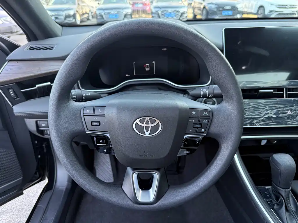 Toyota Avalon 2024 2.0L Entry Edition