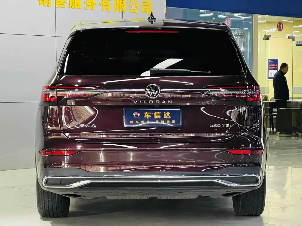 Viloran 2022 380TSI Prestige Edition