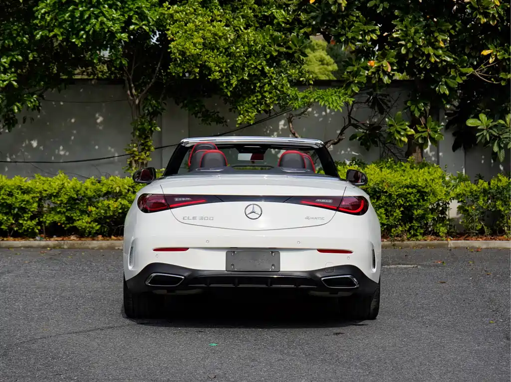 Mercedes-Benz CLE 300 4MATIC Cabriolet 2024
