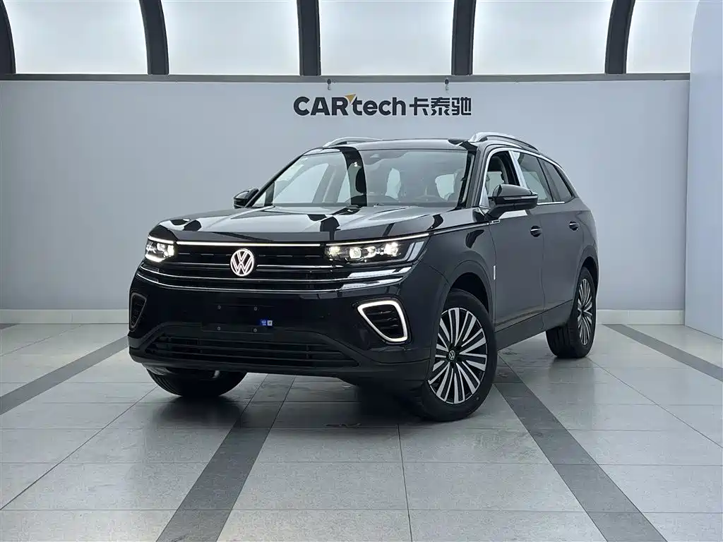 Tavendor 2025 330TSI Luxury Edition
