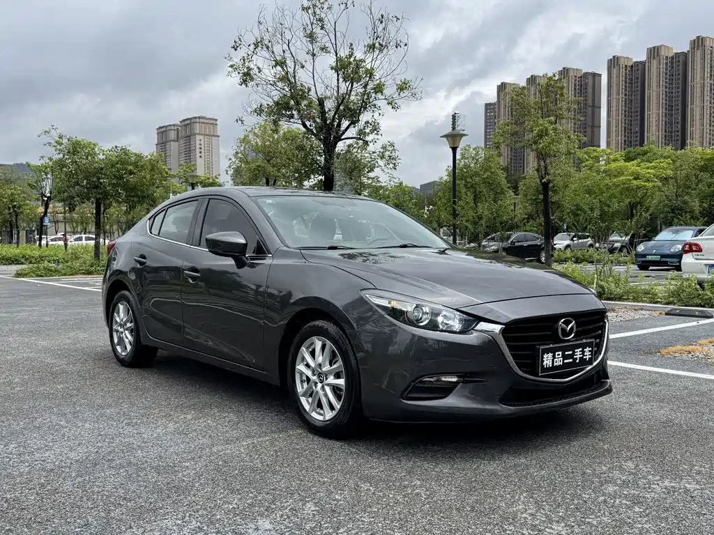 Mazda 3 Axela